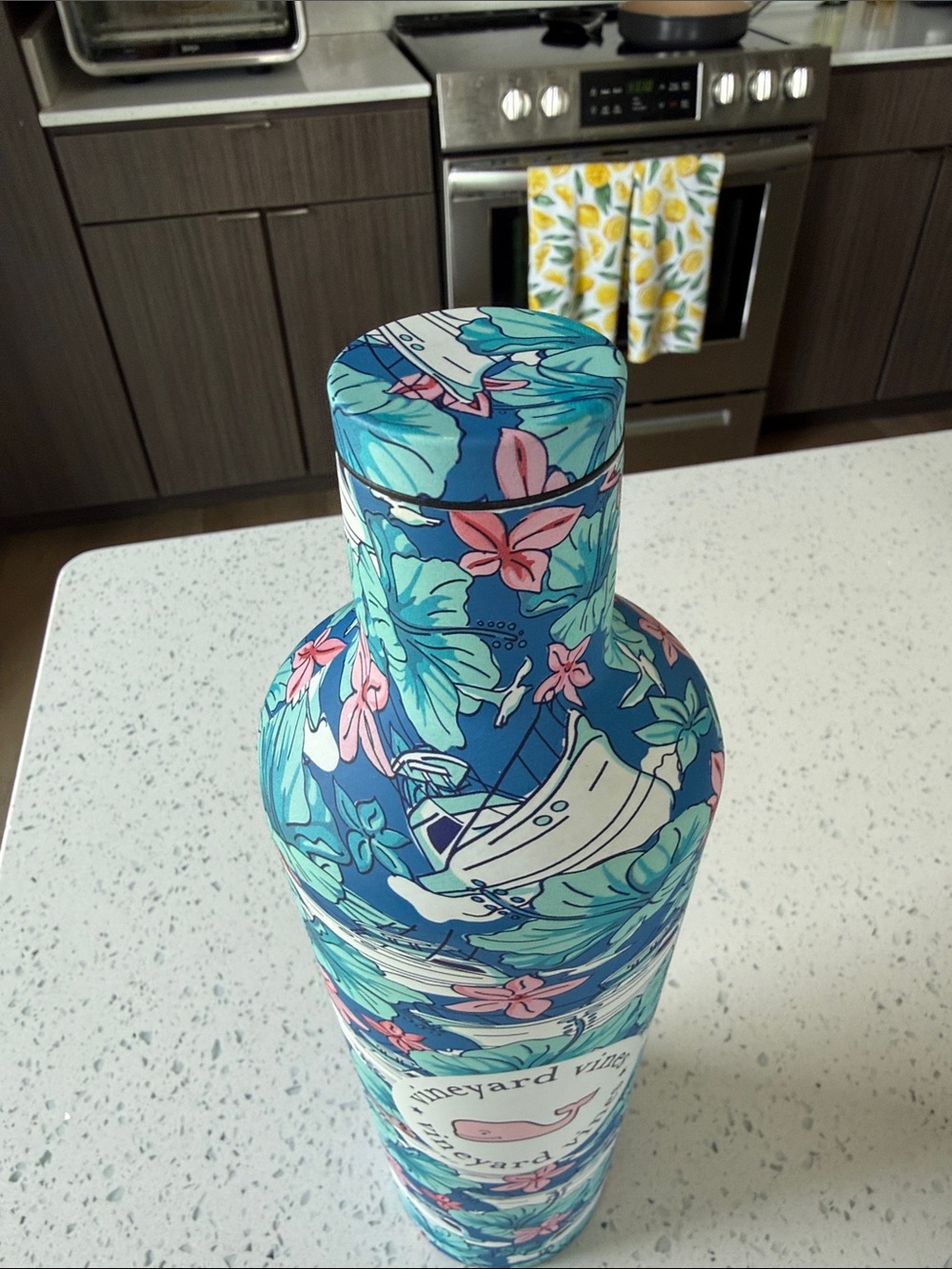 Corkcicle x Vineyard Vines Canteen Bottle - Picture 6 of 9